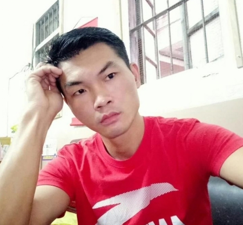 英俊的台灯的第一张照片--南通相亲服务中心