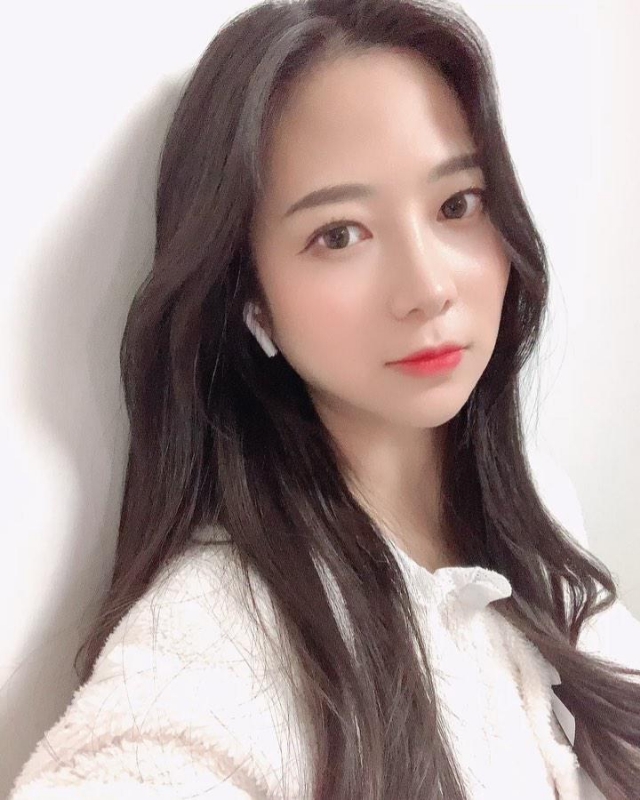 夢怡..的第一张照片--南通相亲服务中心