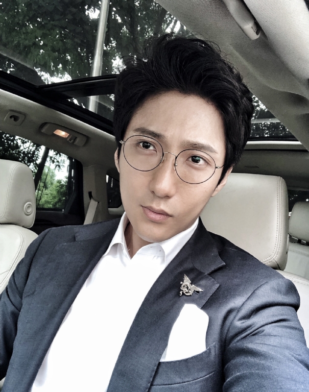 雲天的第一张照片--南通相亲服务中心