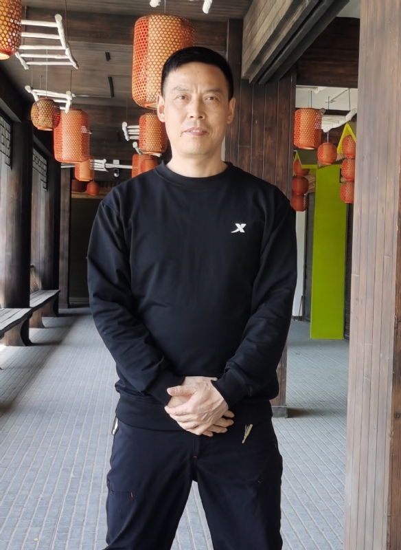 阳光总在风雨后的第一张照片--南通相亲服务中心