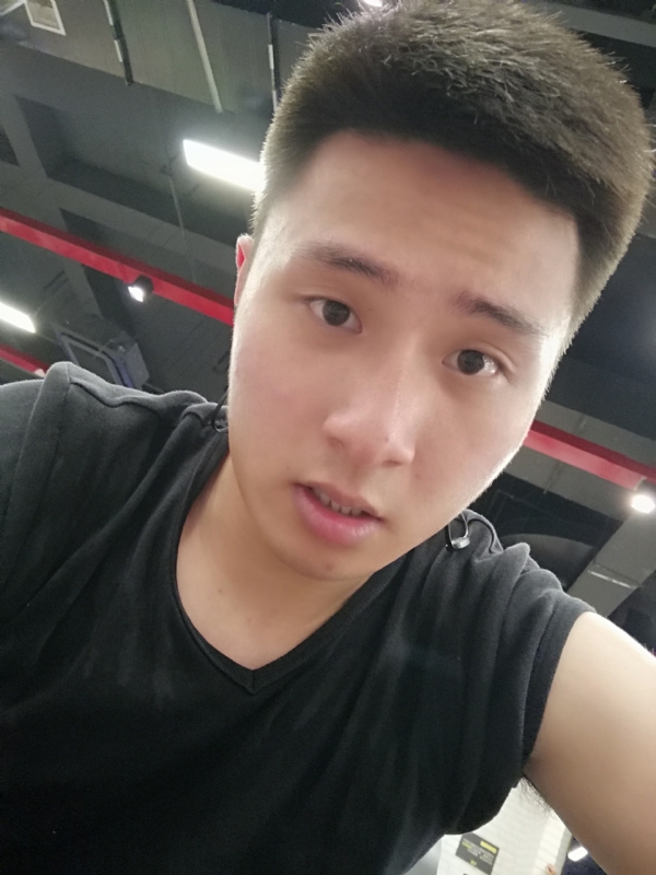 江南的雨的第一张照片--南通相亲服务中心