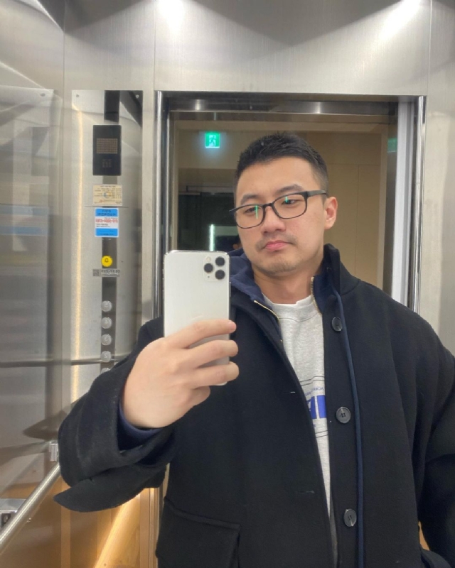 马甲线的第一张照片--南通相亲服务中心