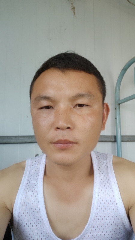 善良的人的第一张照片--南通相亲服务中心