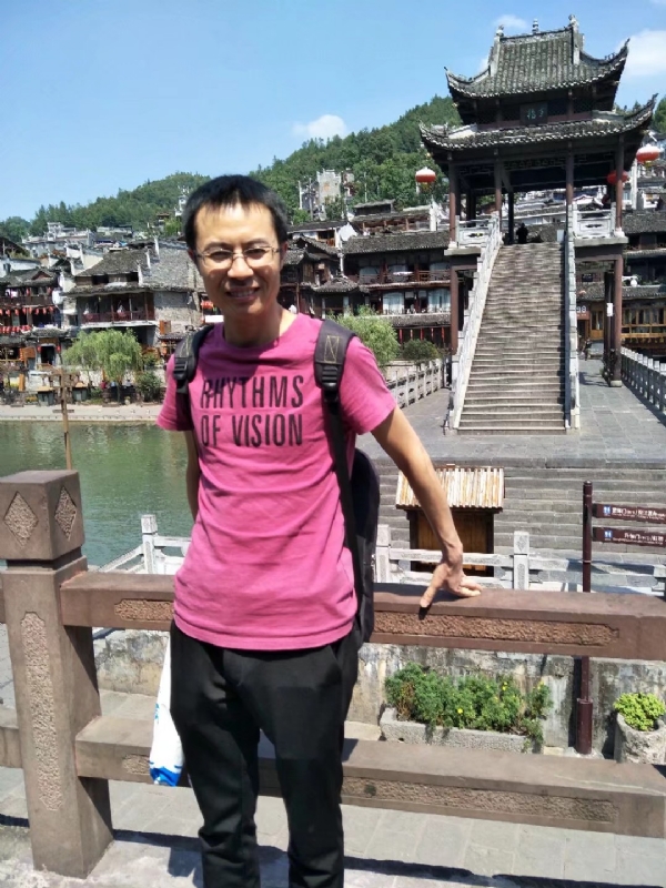 会飞的鱼的第一张照片--南通相亲服务中心