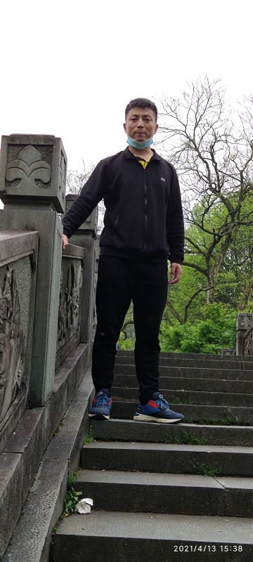 翁的第一张照片--南通相亲服务中心