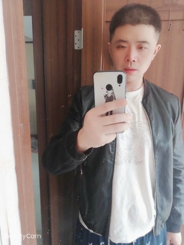 米饭班主的第二张照片--南通相亲服务中心