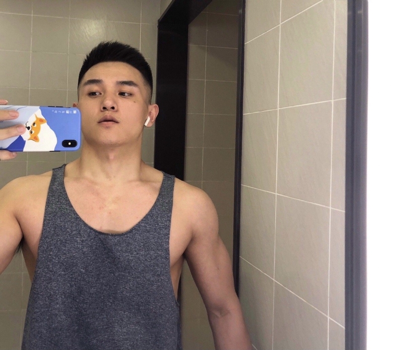 李文亮的第一张照片--南通相亲服务中心