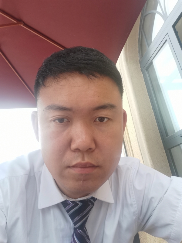 小龙哥的第一张照片--南通相亲服务中心