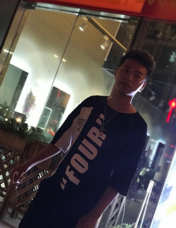 寻找的第二张照片--南通相亲服务中心