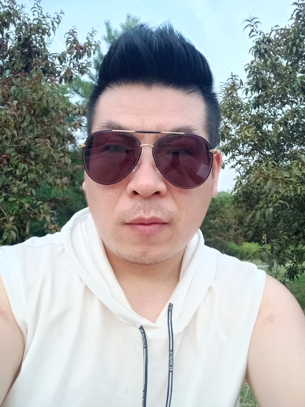 等风来的第二张照片--南通相亲服务中心