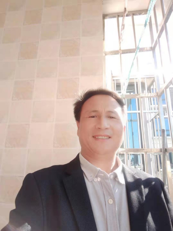 平平安安的第一张照片--南通相亲服务中心