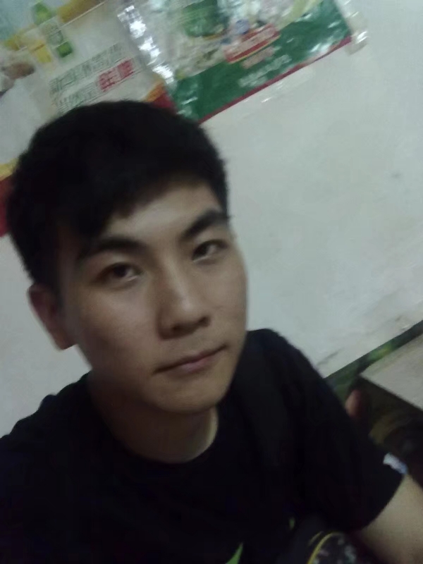 蜡笔小新的第三张照片--南通相亲服务中心