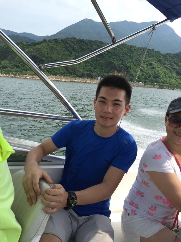 蜡笔小新的第五张照片--南通相亲服务中心