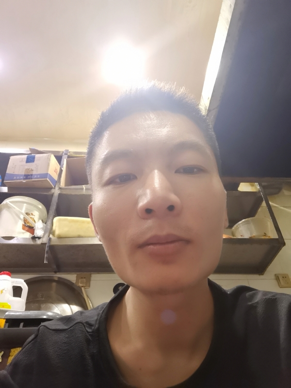 邹先生的第一张照片--南通相亲服务中心