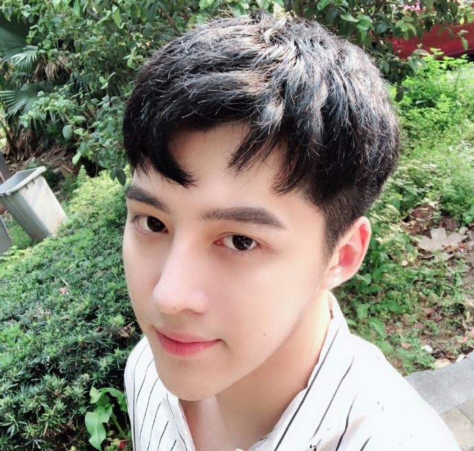 alading的第一张照片--南通相亲服务中心