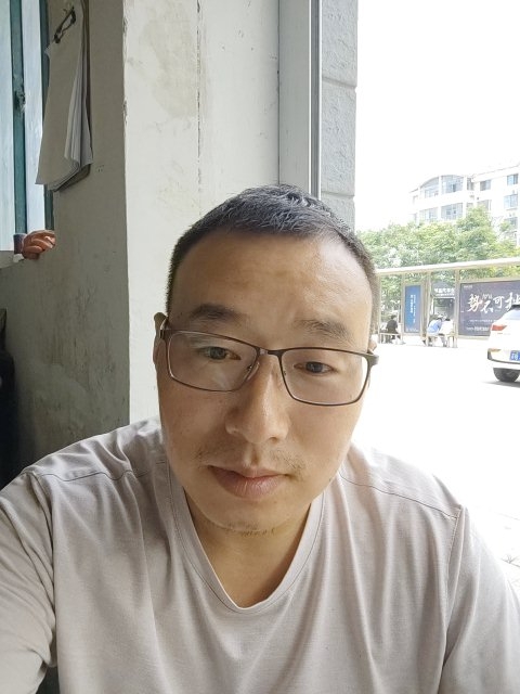 转身的距离的第一张照片--南通相亲服务中心