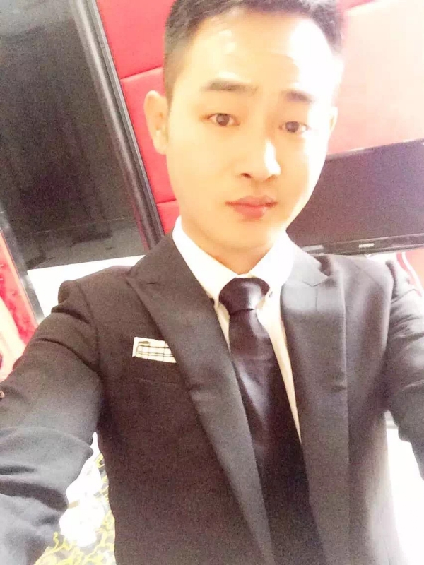 富强的第一张照片--南通相亲服务中心