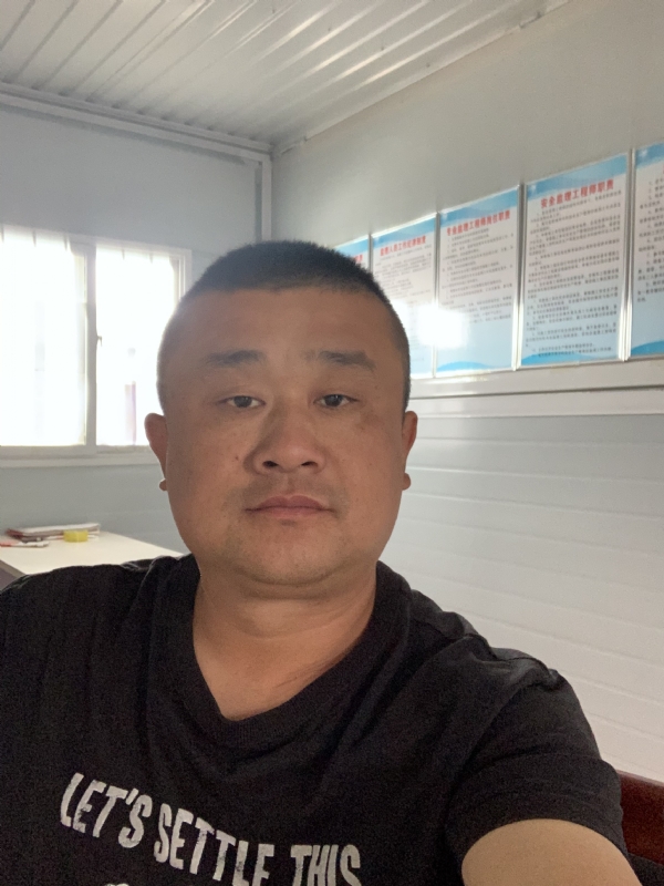 丘山??的第一张照片--南通相亲服务中心