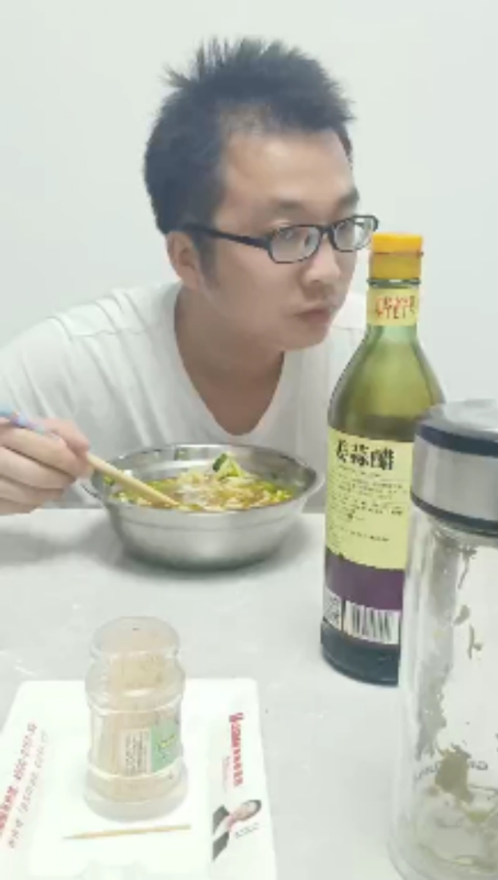 超超的第一张照片--南通相亲服务中心