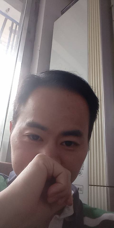 90年大叔的第四张照片--南通相亲服务中心