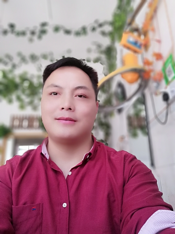 展梦飞翔XC的第一张照片--南通相亲服务中心