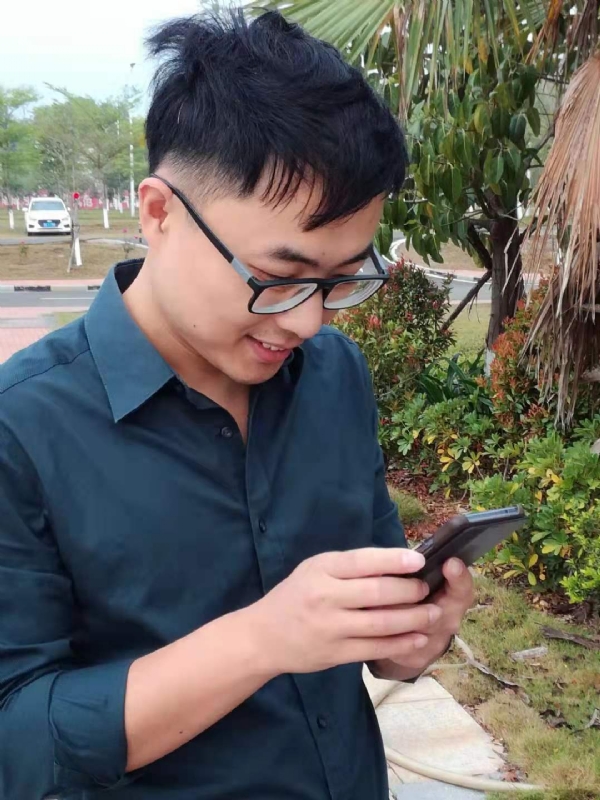 鼠王子的第一张照片--南通相亲服务中心