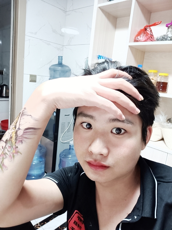 一纸荒年的第一张照片--南通相亲服务中心