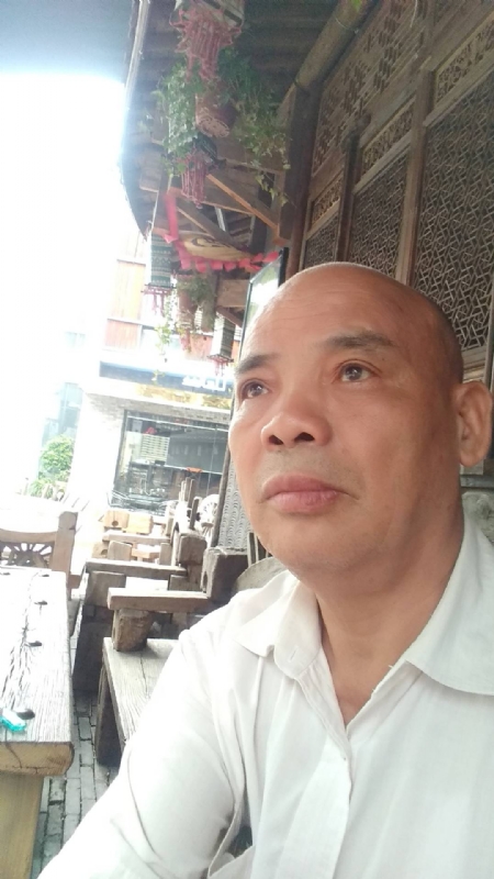 相遇有缘的第四张照片--南通相亲服务中心