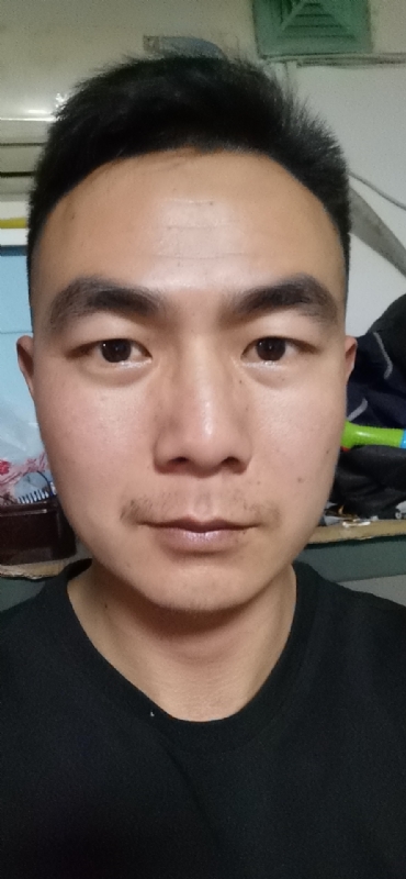 朴实无华的第三张照片--南通相亲服务中心