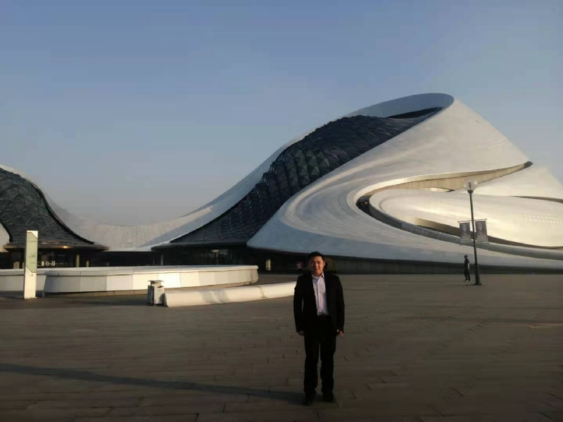 荣荣的第一张照片--南通相亲服务中心