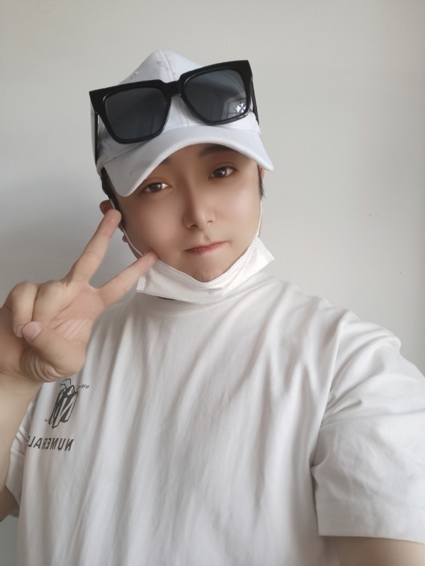 喵大龙的第一张照片--南通相亲服务中心