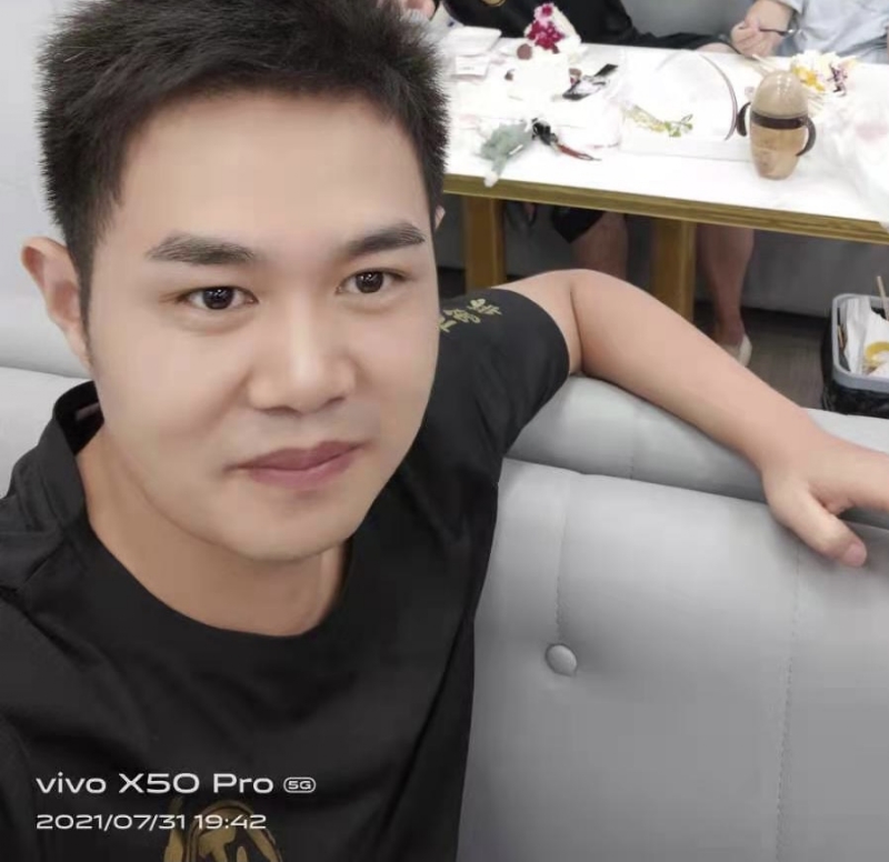 阳洋杨的第一张照片--南通相亲服务中心