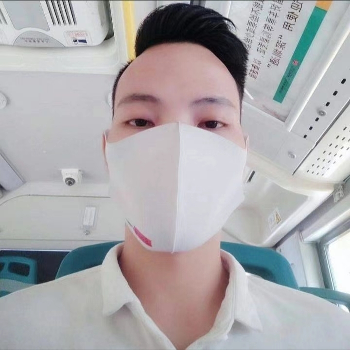 摆渡者的第一张照片--南通相亲服务中心