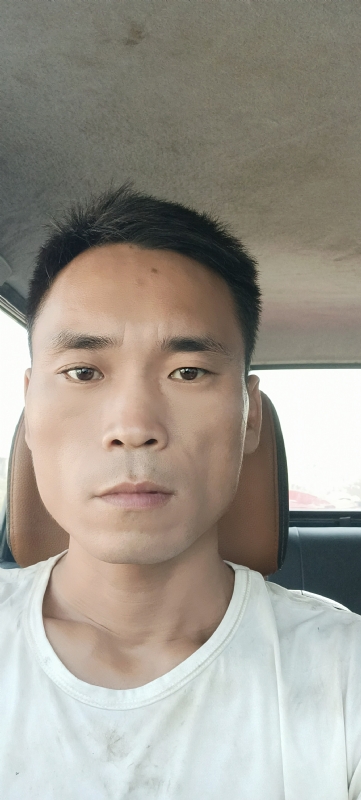 石头的第一张照片--南通相亲服务中心