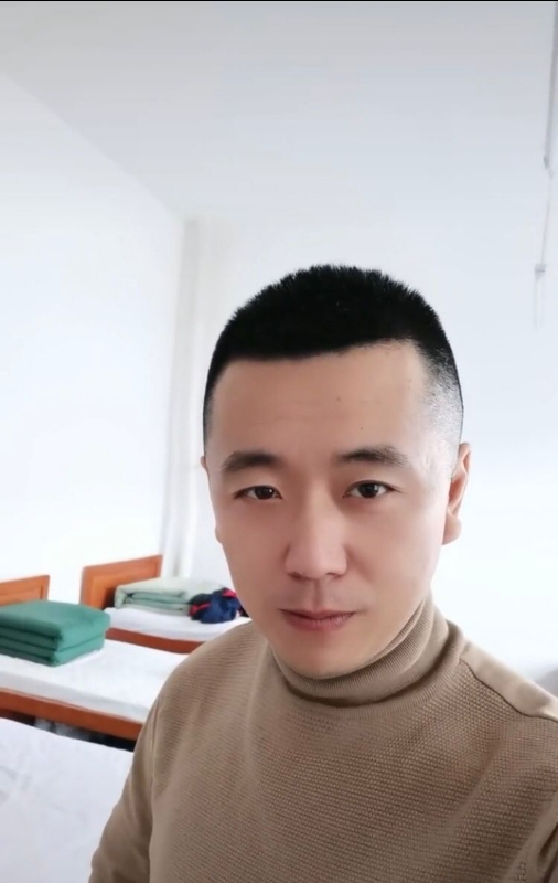 随风的第二张照片--南通相亲服务中心