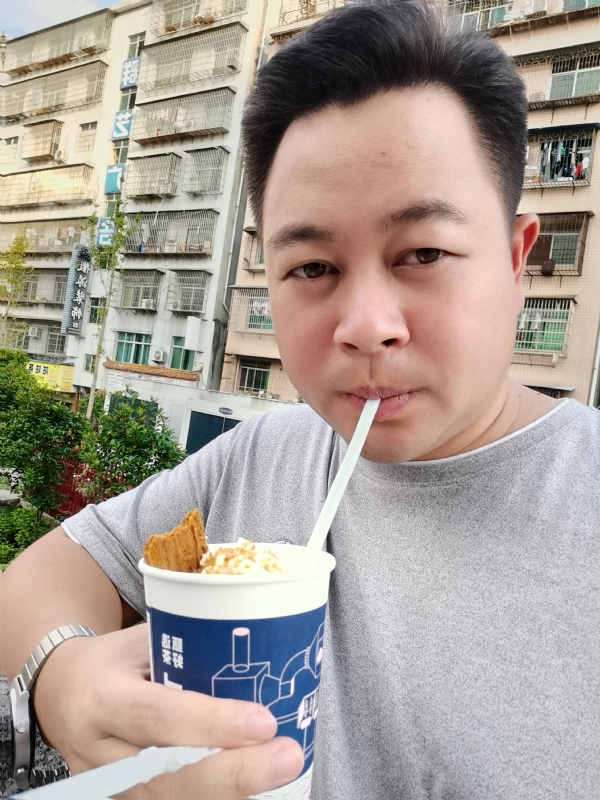 K金o的第一张照片--南通相亲服务中心