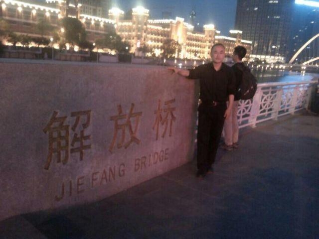 海阔天空的第一张照片--南通相亲服务中心