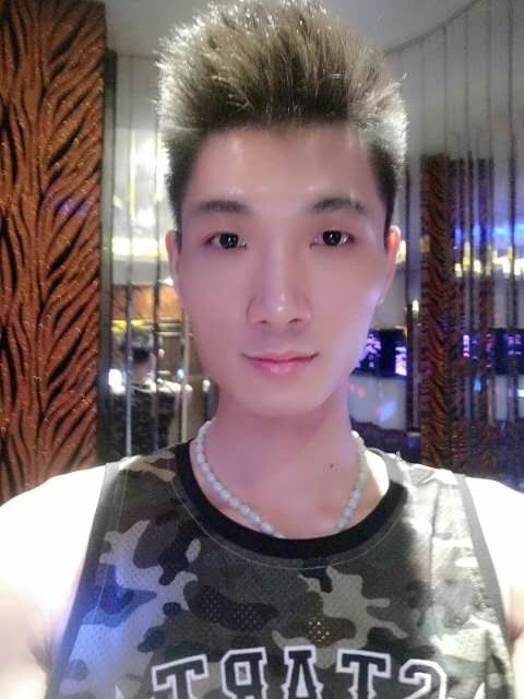 人生如戏的第一张照片--南通相亲服务中心