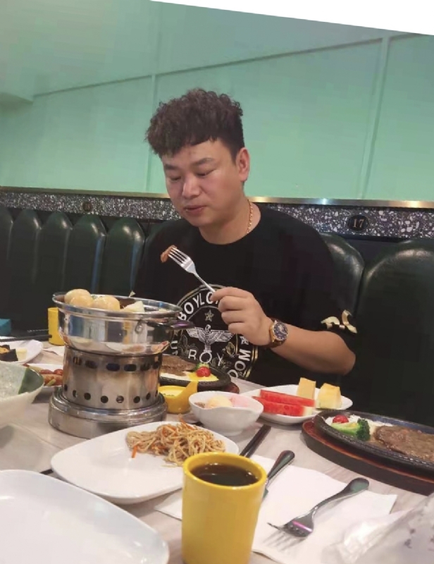 杰的第二张照片--南通相亲服务中心