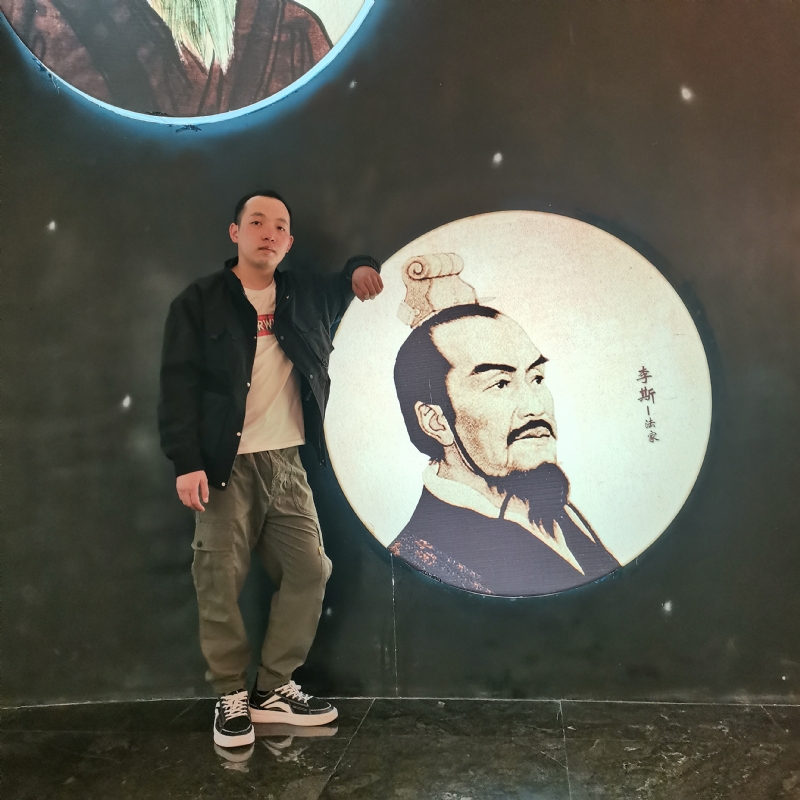 小灰灰的第三张照片--南通相亲服务中心