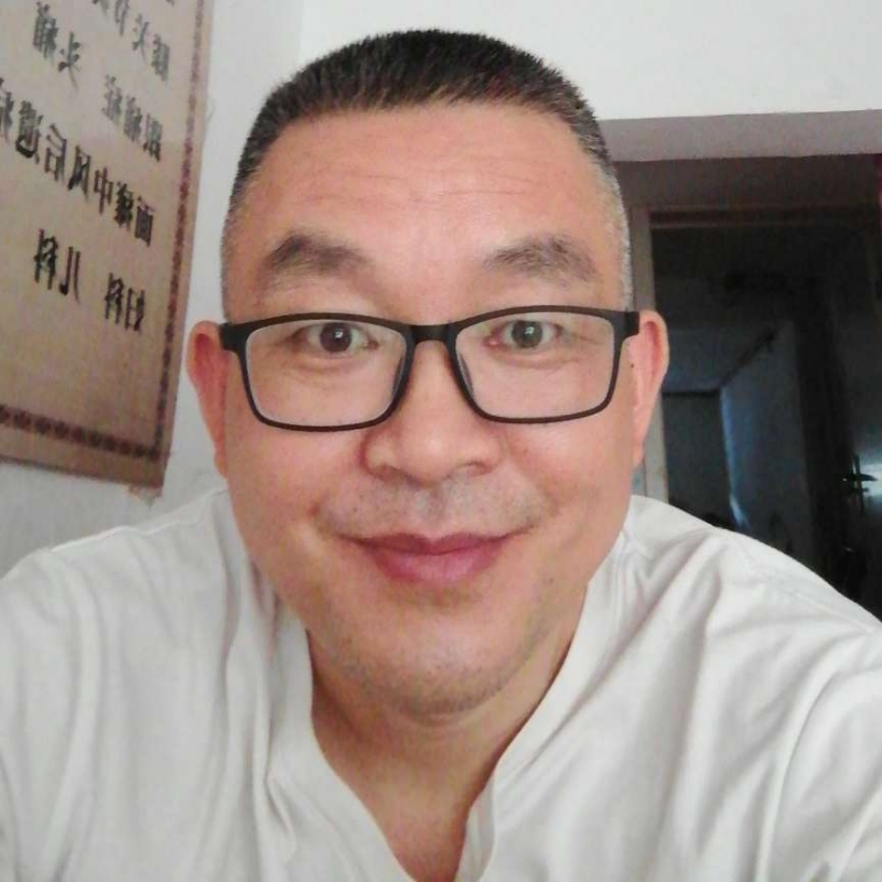 你好美女在吗的第一张照片--南通相亲服务中心