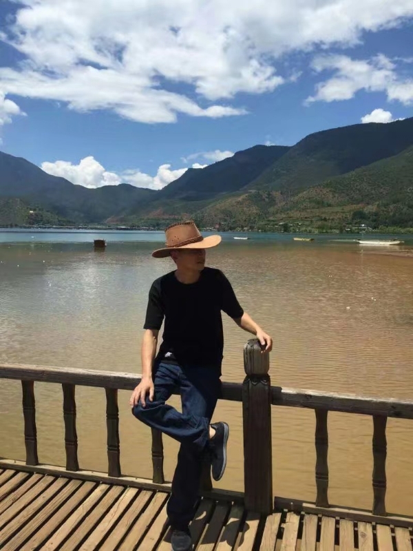 剑胆琴音的第一张照片--南通相亲服务中心