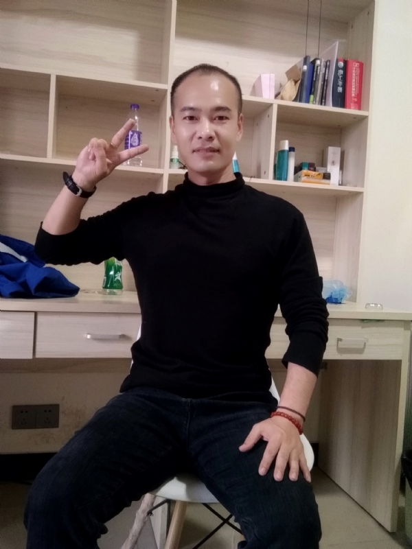 熊大与熊二的第二张照片--南通相亲服务中心