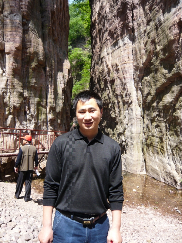 阳光幸福快乐的第三张照片--南通相亲服务中心