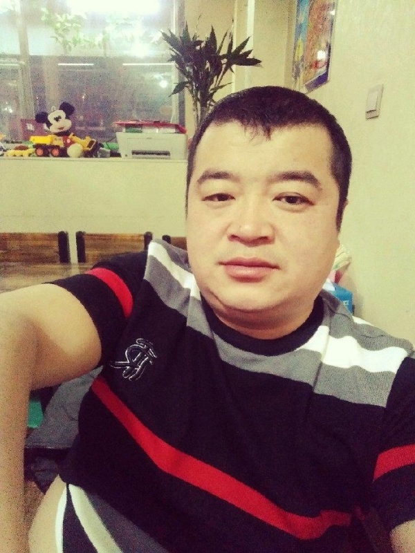 老实人的第一张照片--南通相亲服务中心