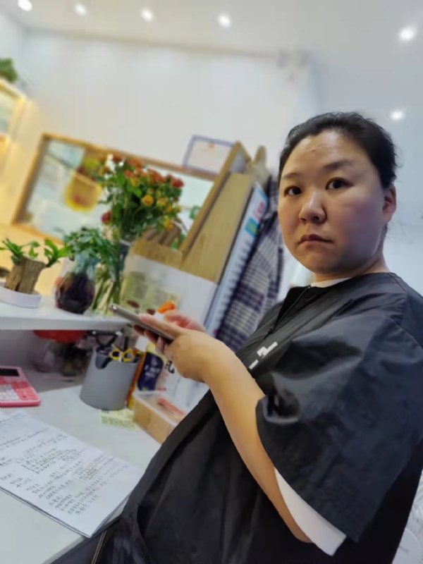 东北小野花的第一张照片--南通相亲服务中心