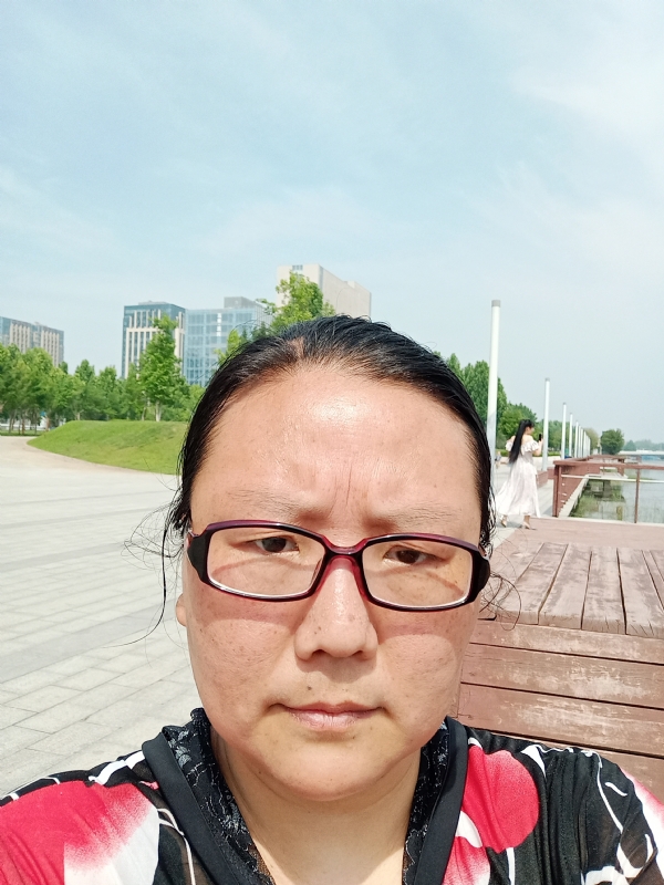 苦乐的第四张照片--南通相亲服务中心