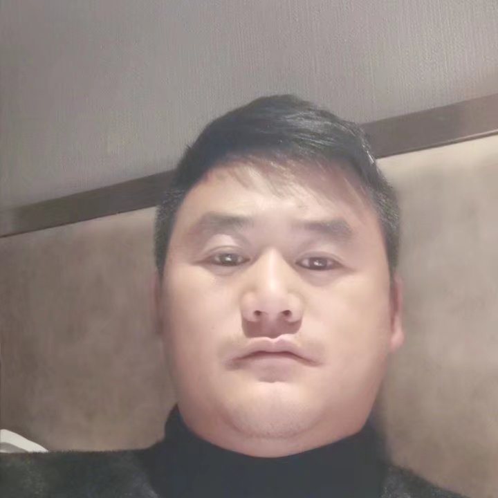 奔跑的第一张照片--南通相亲服务中心