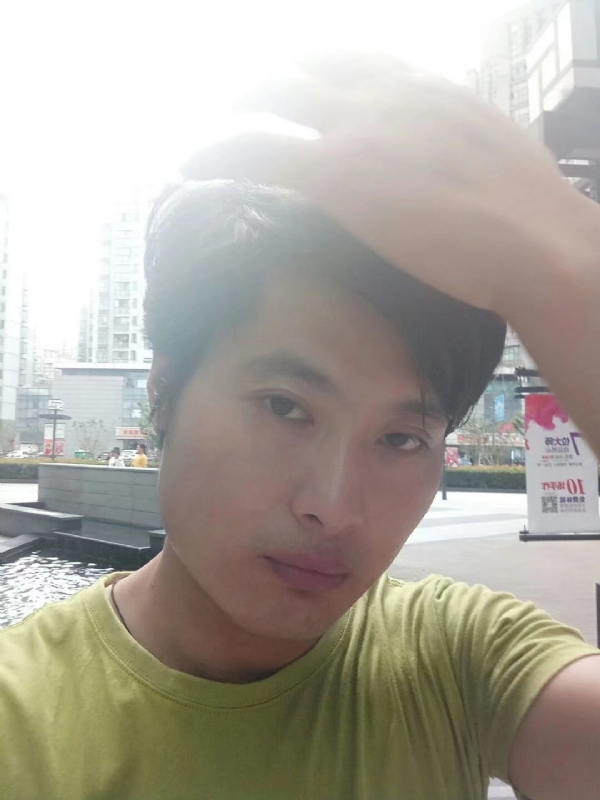 钢铁侠的第一张照片--南通相亲服务中心