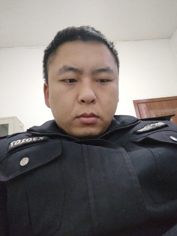 好纠结的第二张照片--南通相亲服务中心